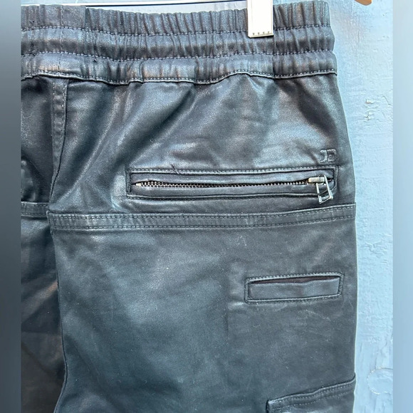 Joe’s Jeans Coated Sateen Cargo Pants, approx size 28 - Picture 7 of 13
